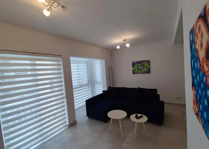 Modern Apartment In Gzira