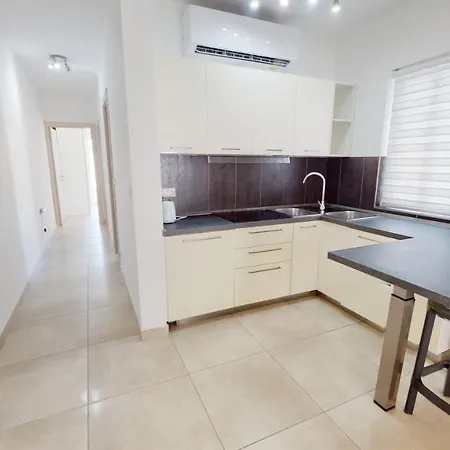Modern Apartment In Gzira Exterior photo